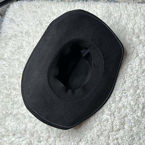 Fluffy Sense Black Cowboy Hat Brown Buckle Detail Vegan Suede Modern Western Hat main image 4